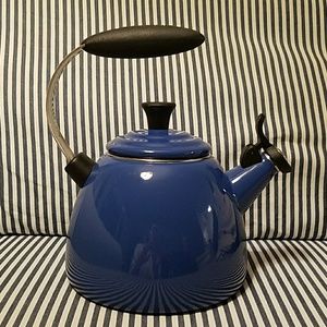 Le Creuset Kettle